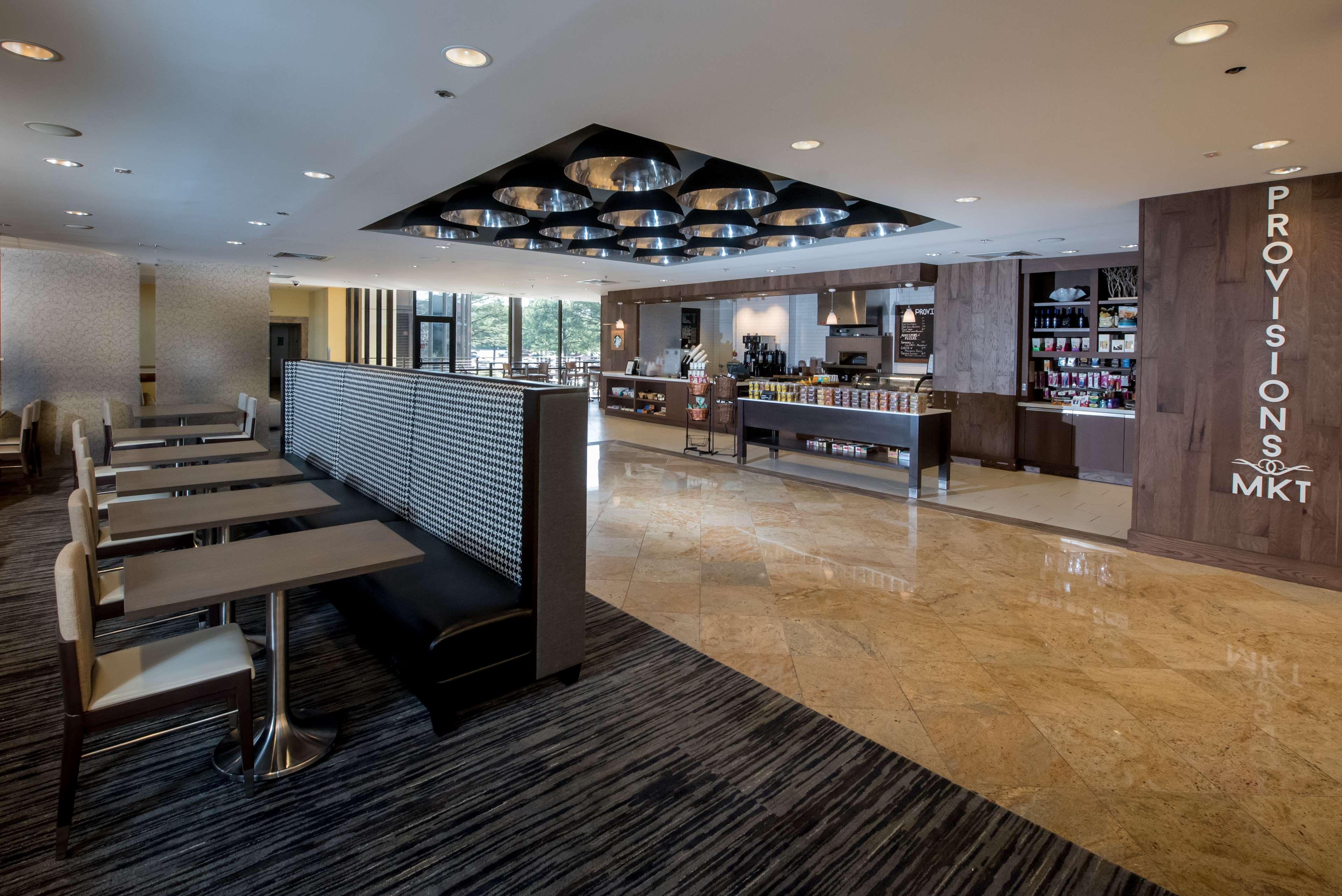 Отель Hilton Мемфис Экстерьер фото